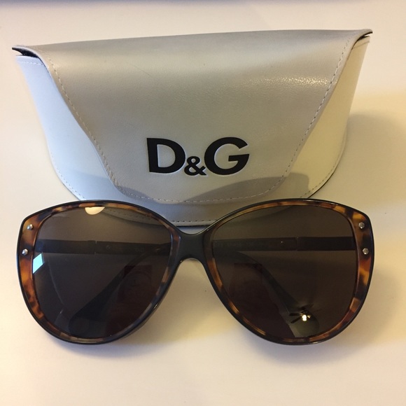 D&G Accessories - 🎉SOLD on M!! D&G Sunglasses